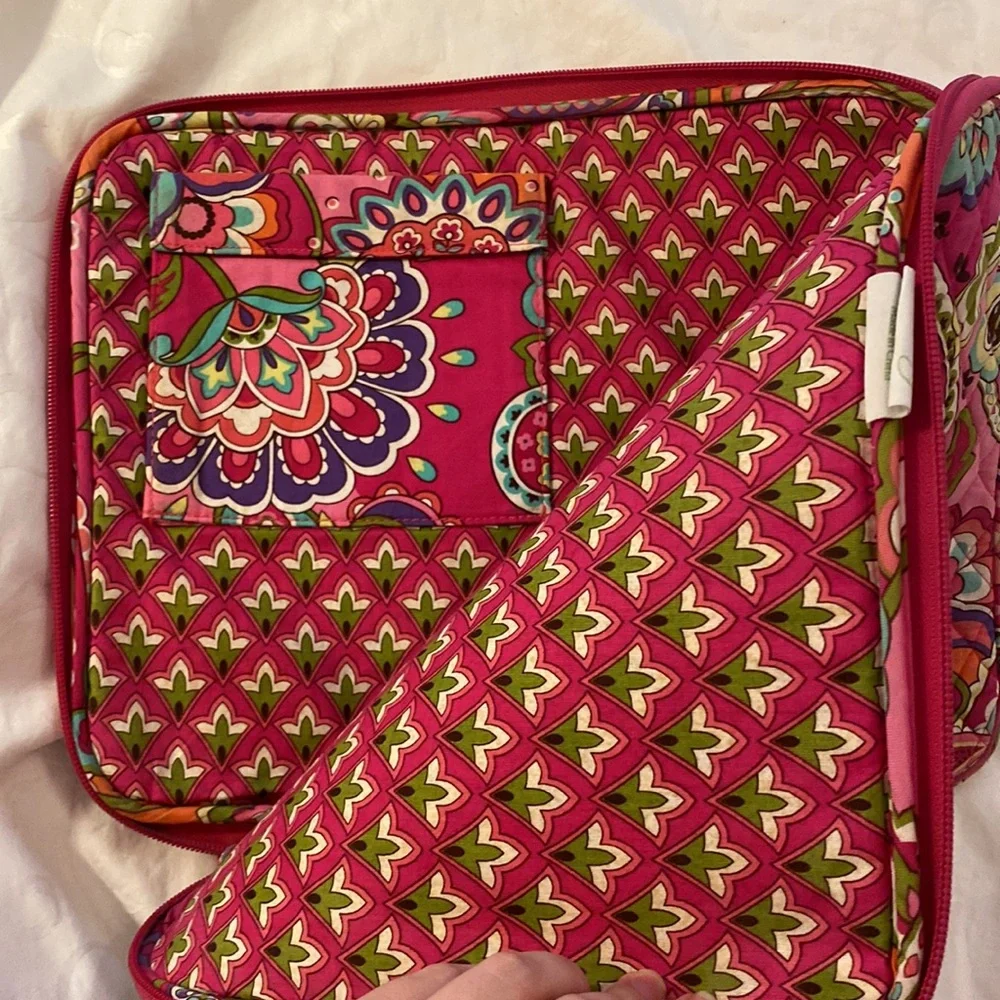 Vera Bradley laptop sleeve (pattern: “Pink Swirls”).